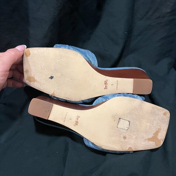 -PRE LOVED- COACH EMMA QUILTED DENIM WEDGE IN INDIGO DENIM SZ 9 - Picture 9 of 9